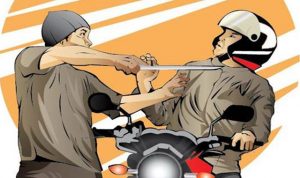 Breaking News: Begal Kembali Beraksi di Jalan Poros Bijawang, Korbanya Pegawai RS