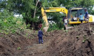 Antisipasi Banjir, Alat Berat Milik Bupati Terus Lakukan Pengerukan