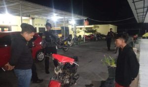Mabuk dan Bawah Sajam, Pemuda Desa Padang Digelandang Polisi 