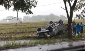 Ini Identitas Pengemudi Mobil yang Terguling di Jalanjang Bulukumba 