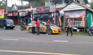 Polisi Geledah Mobil Pengangkut Ternak Masuk Bulukumba