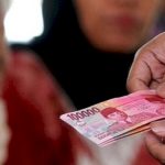 1.000 Lebih PNS Terimah Bansos Warga Miskin di Sulsel 