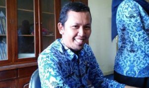 kasubag humas dan kerjasama pers pemkab bulukumba andi ayatullah ahmad 4t