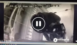 Pelaku Pembobol Mesin ATM di Bulukumba Terekam CCTV, Modusnya Pura-pura Menolong Korban