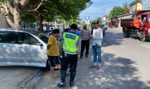 Polisi Tertibkan Terminal Bayangan di Bulukumba, Belasan Mobil Ompreng Terjaring 