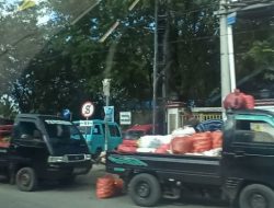 Kemacetan Semakin Parah di Depan Pasar Sentral Bulukumba , Warga : Entah Siapa yang Salah? 