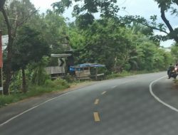 Sejumlah Baliho Danny Pumanto  Dirusak OTK di Bulukumba 