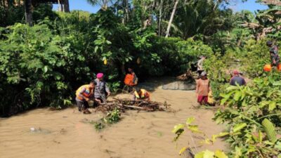 Bocah 7 Tahun di Bone Hanyut Terseret Arus Sungai, Tim Sar Brimob Diturunkan