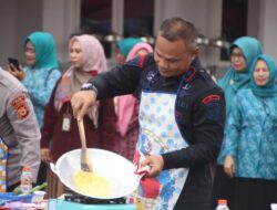 Danyon Brimob Bone Alih Profesi Jadi Koki