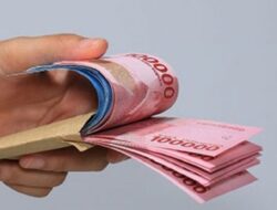 Kepsek SDN 39 Bontonyeleng Diduga ‘Sunat’ Gaji Guru Honorer 