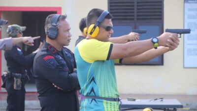 Kapolres dan Dandim Bone Adu Tembak di Markas Brimob