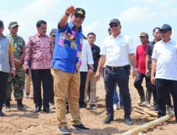 Tanam Pisang di Sinjai, Pj Gubernur Sulsel Sebut Andi Utta Investor di Sinjai