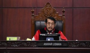 Pakar Nilai MKMK Main Aman: Harusnya Anwar Usman Dicopot dari Hakim Konstitusi