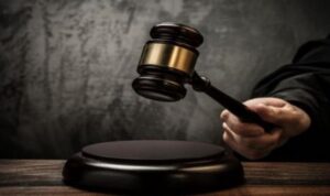 hakim dede suryaman dipecat usai terima suap begini putusannya jNV4l8cUyB