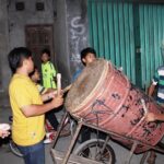 Berkeliling membangunkan sahur dengan pengeras suara, perlukah?