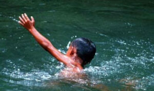 Ilustrasi bocah yang hanyut di Kalimalang