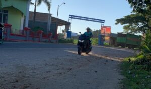 Truk Pengangkut Material Diminta Gunakan Terpal