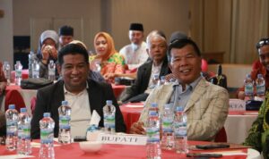 Bupati Andi Utta Tampil di Diskusi IKA Smansa Bulukumba 