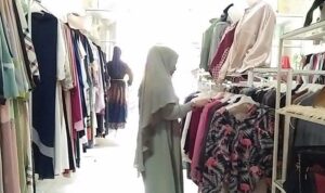 toko pakaian wanita masih sepi di bireuen 2020