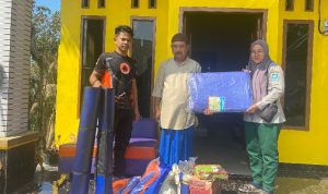 BPBD Bulukumba Bantu Korban Kebakaran Di Kajang 