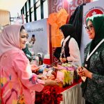 Herfida Muchtar Kenalkan Produk Kriya Bulukumba ke Ibu Negara Iriana Jokowi