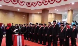 Wartawan Dilarang Masuk Liputan Pelantikan Anggota DPRD Diduga Soal Pin Emas