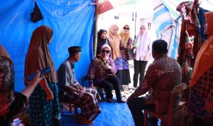 Di Sela Monitoring, Bunda Paud Bulukumba Kunjungi Korban Kebakaran di Bontotiro