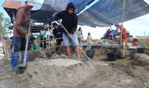 Sepekan Warga Dusun Likukorong Desa Bontonyeleng Selesaikan Tiga Pembagunan Dekker 