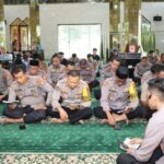 Puluhan Polisi Di Bulukumba Gelar Yasinan dan Doa Bersama