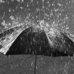 Masyarakat Bulukumba Kembali Dihimbau Tidak Berteduh Dibawah Pohon Saat Hujan