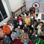 Om King Hadiahi Umroh Gratis Imam Sholat Subuh Di Masjid Pejuang Subuh Bulukumba