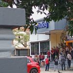 Harga Gabah Petani Turun Diduga Permainan Tengkulak , Kantor Bulog Bulukumba Didemo