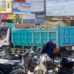Dikeluhkan Warga, Truk Pengangkut Galian C Tanpa Terpal Banyak Lagi Berkeliaran di Bulukumba