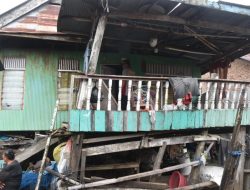 Polisi Renovasi Rumah Nenek Usia 75 di Ela-ela Yang Hidup Sebatang Kara