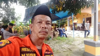 Ingin Tampil Gagah Di HUT Bhayangkara, Om Ucu Beli PDL Baru