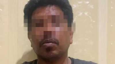 Ilustrasi penangkapan terduga pelaku penyalahgunaan narkotika jenis sabu oleh aparat kepolisian