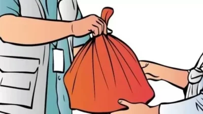 Warga Protes, Diduga Bantuan Dibagi di rumah Kades Bukan di Kantor Desa