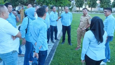 Penyerahan bantuan 26 motor sampah kepada Pemkab Bulukumba
