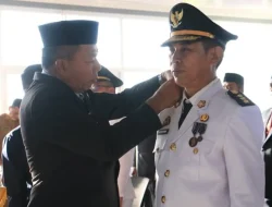 Hari Pertama Berkantor, Camat Rilau Ale Kumpulkan Kades