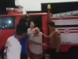Viral, Warga Sakit Dievakuasi Mobil Dinas Damkar Bulukumba ke RS 
