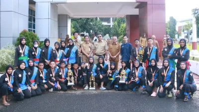 Atlet Jejak Agung Bulukumba usai meraih Juara Umum 1 Kejurnas Habibie Championship