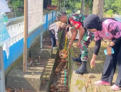 TNI Bersama Pemerintah Desa Bontonyeleng Gelar Jumat Bersih