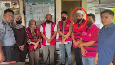 Sidang putusan terdakwa kasus korupsi beras SPHP Bulukumba di PN Makassar.