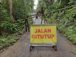 Gabah Petani Dicuri, Kades Bontonyeleng Tutup Akses Jalan Keluar Masuk Kendaraan