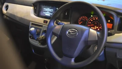 Mobil Daihatsu Sigra yang disita pihak kepolisian di Bulukumba.