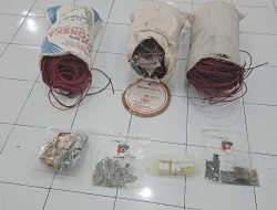 Petugas Musnahkan Sisa Bahan Peledak Bom Ikan  di Bontobahari