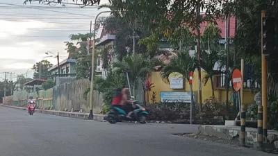 Rambu Jalan Satu Jalur ke RSUD Andi Sultan Daeng Radja Hanya Pajangan