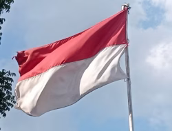 Warga Bulukumba Diminta Pasang Bendera Merah Putih Selama Sebulan