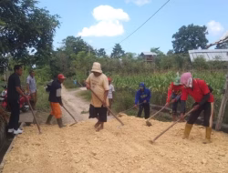 Desa Bontonyeleng Genjot Pembagunan Jalan Tani