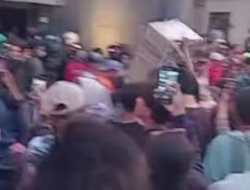 Rumah Politisi Nasdem Ahmad Sahroni Dirusak, Barang Dijarah Warga